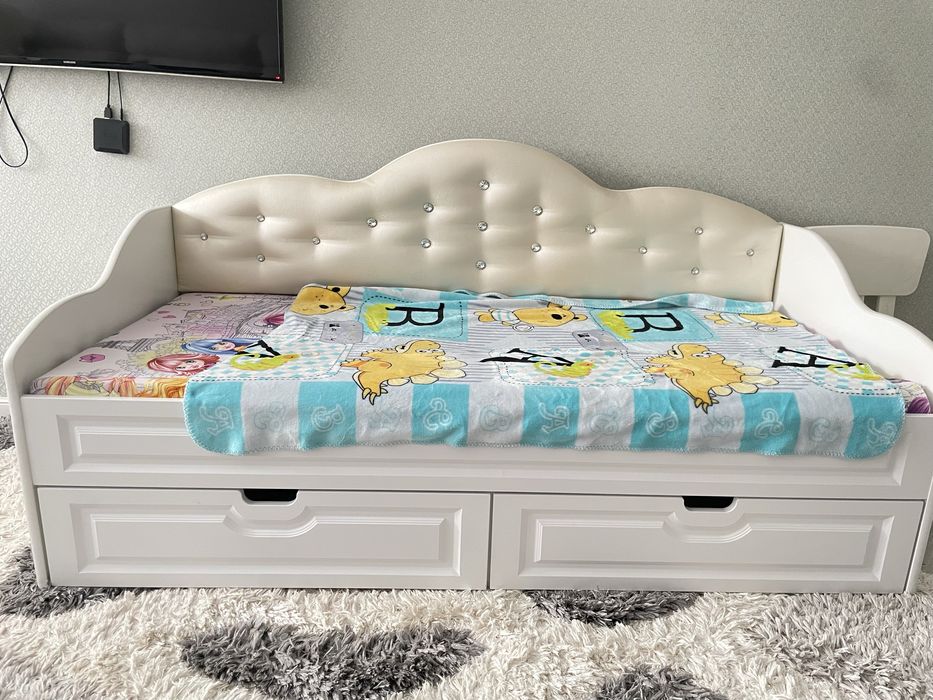 Детская кровать-тахта