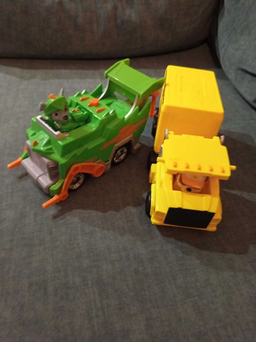 Камион на paw patrol