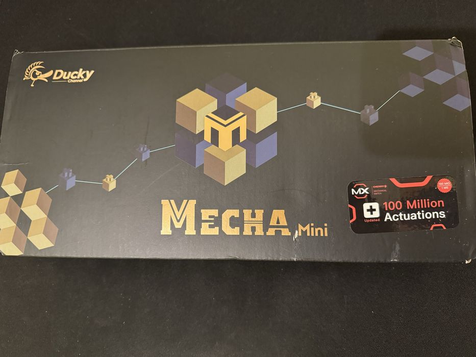 Професионална геймърска клавиатура Ducky One 2 Mecha Mini