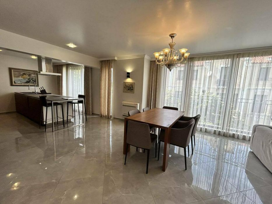 многостаен топ център