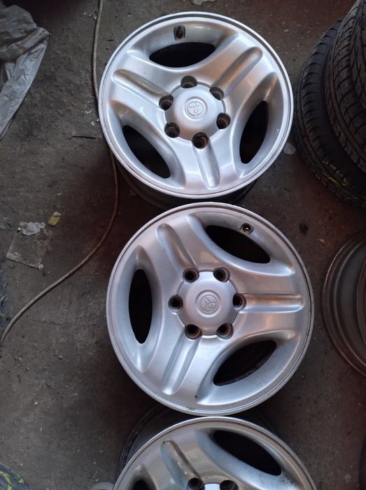 Оригинални алуминиеви джанти за Тойота Ленд Круизер 95