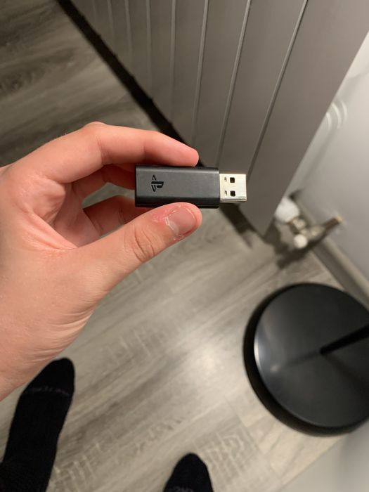 Casti ps4 gold edition