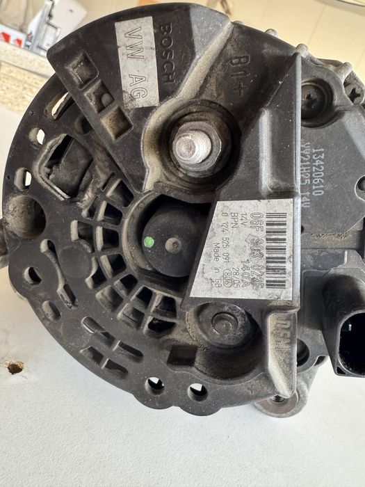 Alternator seat leon 1p BKD 2.0 tdi