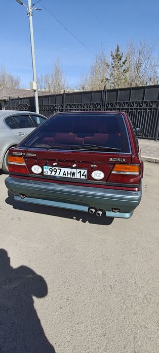 Nissan Bluebird U11 1989