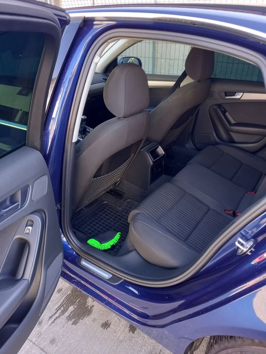 Vând Audi A4 din 2013