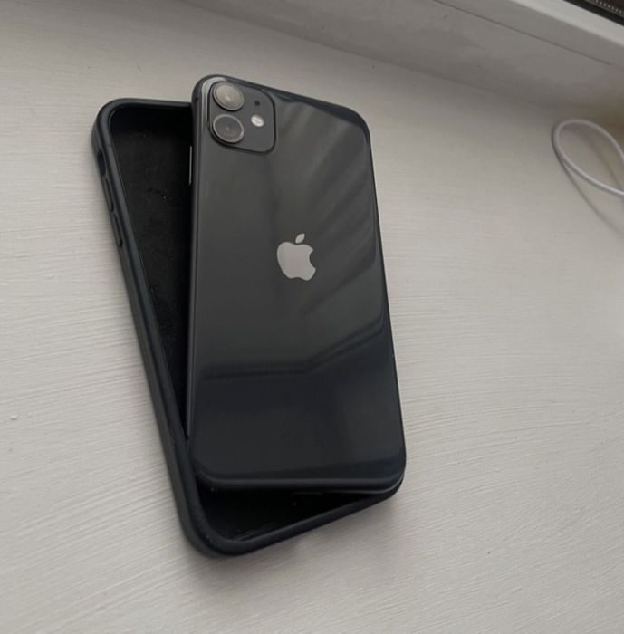IPhone 11       .