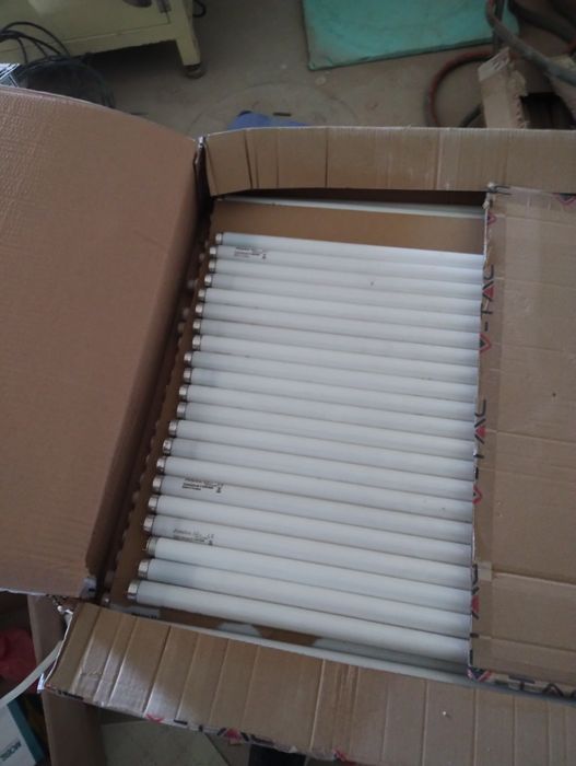 Лампи за окачен таван