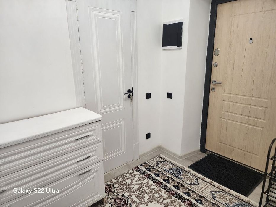 Сдаётся квартира Рудакий 6-хамом