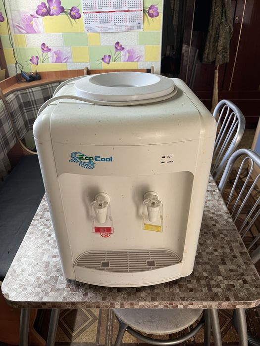 Продам кулер для воды
