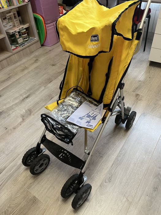 Chicco Caddy / лёгкая трость / прогулочная коляска / с дождевиком