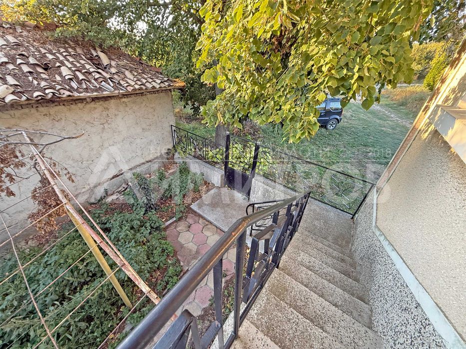 Продава се Къща в с. Зайчино ореше, Област Шумен - 120 кв.м за 417 €/кв.м - Снимка #12
