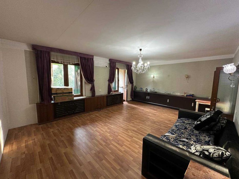 3-комнатная 80 м² | Ц-7 | ЦУМ | Требует ремонта