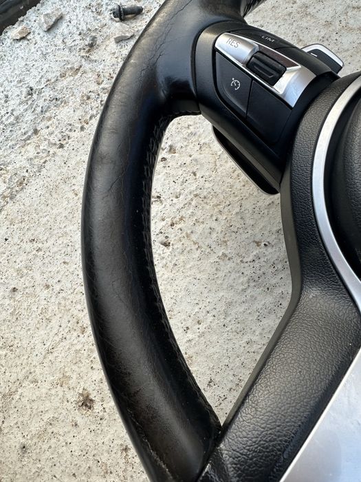 Оригинален М волан BMW F20 F30 F25 F31 F32 F36 бмв ф20 ф30 ф32 м-ков