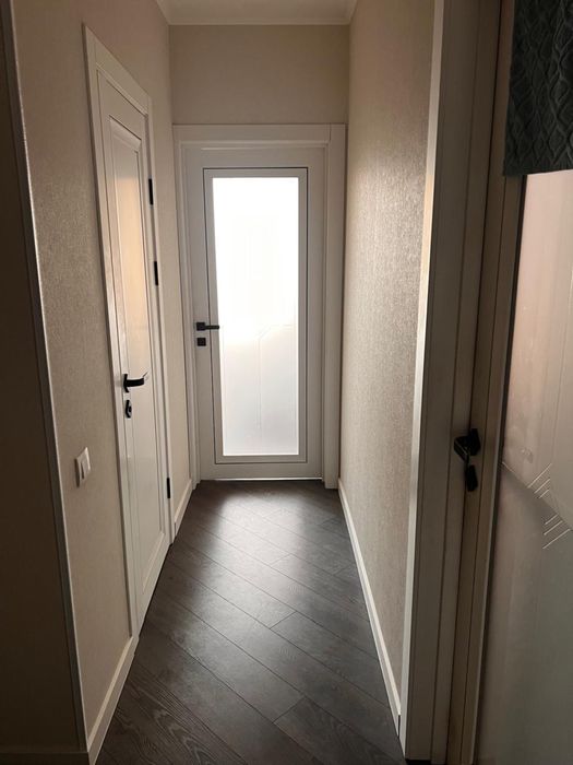 Продается 4-комнатная квартира.