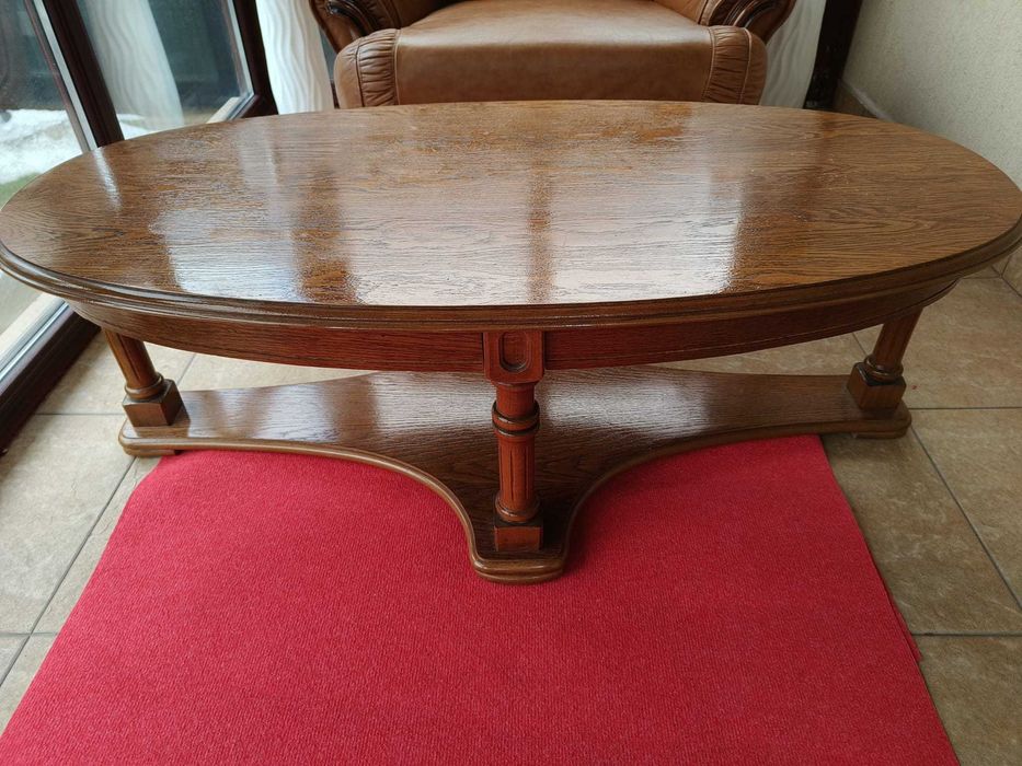 Masuta ovala , lemn natur,  lacuita