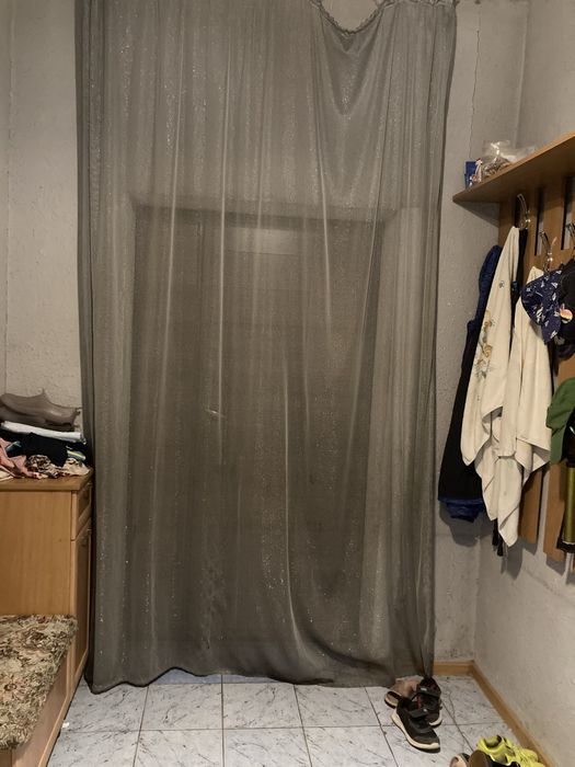 Сетчатая штора для прихожей