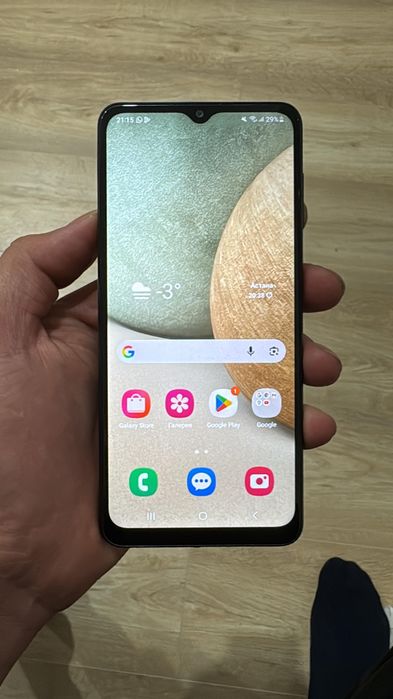 Самсунг А12. 64гб