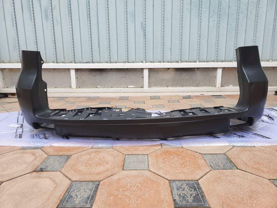 бампер Toyota Land Cruiser Prado 150