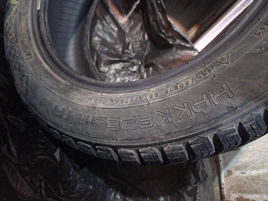 Nokian Hakkapelitta 9 185/60/15