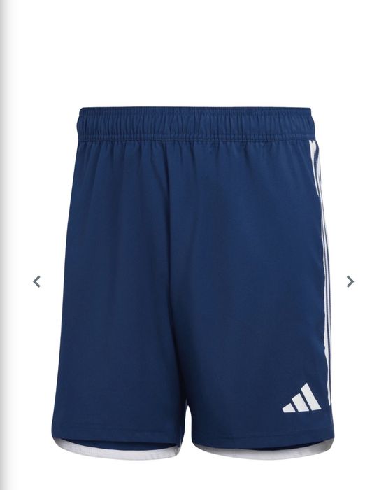 Pantaloni scurti adidas barbati