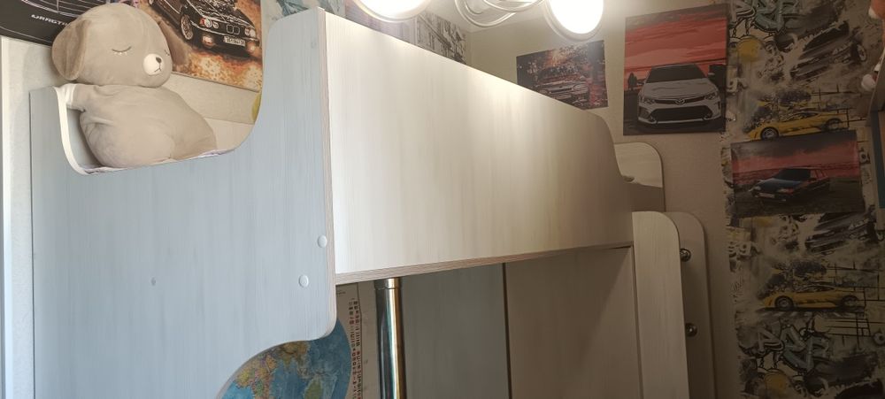 Продам двухъярусную кровать