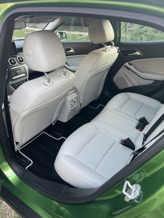 Mercedes GLA 180D