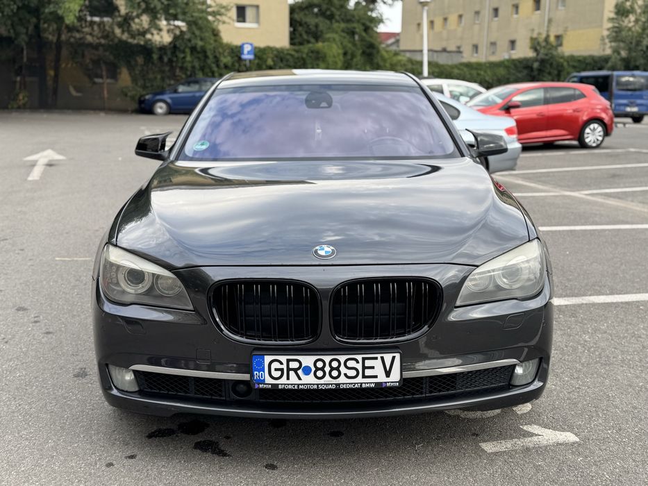 BMW Seria 7 2010 — imagine 3