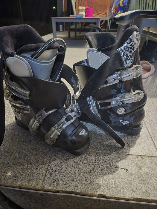 Vând clăpari aproape noi