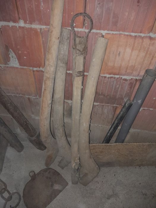 Vând obiecte vechii