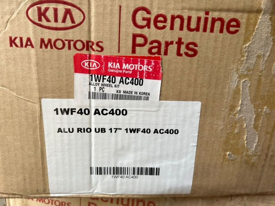 vând jante originale Kia Rio pe 17” noi