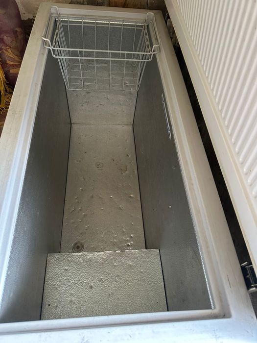 Продается морозильная камера