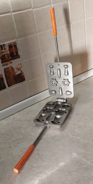 Очень прочная орешница