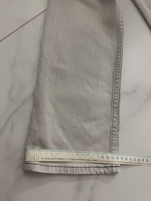 Оригинални мъжки дънки Levi’s размерът е 31,модел 511