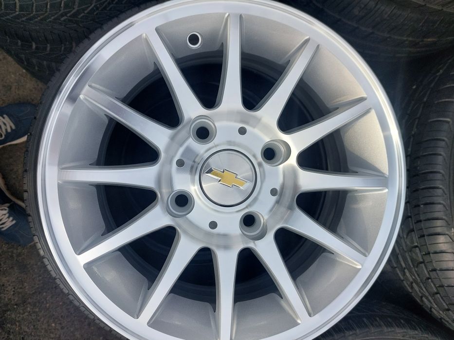 13 R Optra diska Damas Matiz Tico Labo