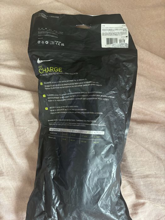 Aparatori Nike Charge M sau L Noi