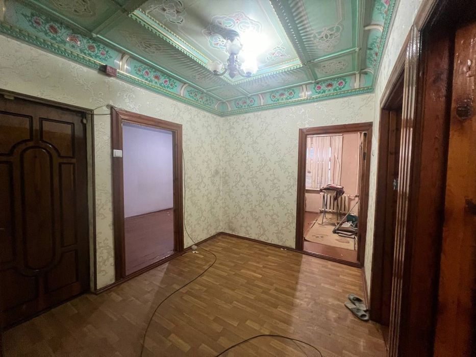 Продам 4/3/5 95м² массив Себзар