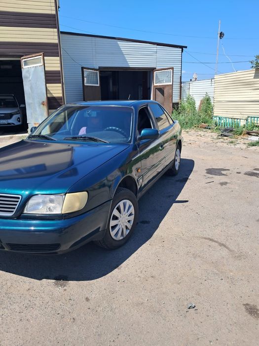 Продам  Ауди А6 С4