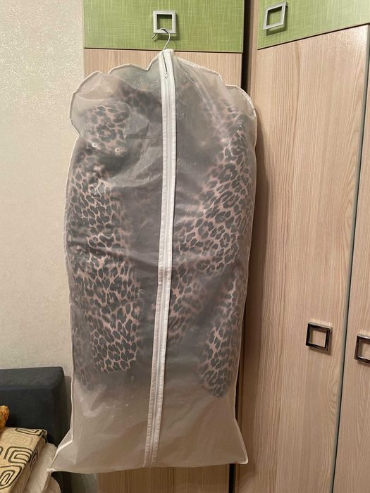 Куртка женская..