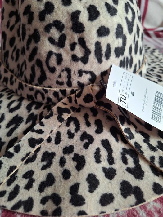 Нова зимна шапка