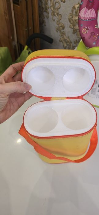 Продам термо сумку для бутылочек