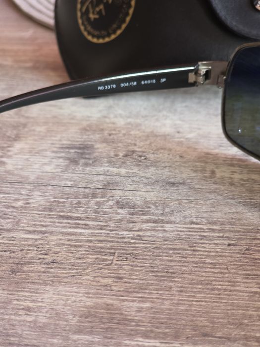 Слънчеви очила Ray Ban 3379