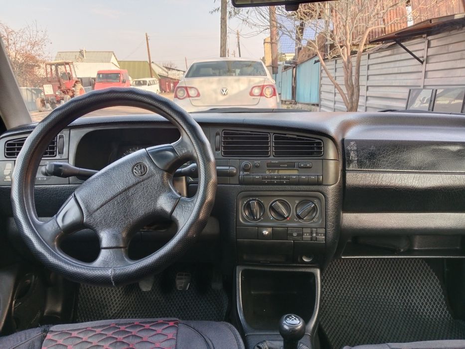 Продам гольф 3. 1994г