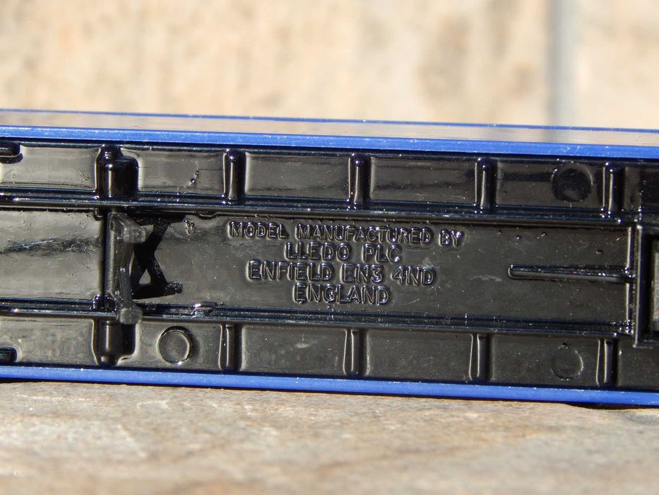 Macheta semiremorca camion tir Tesco 1:87 HO Lledo