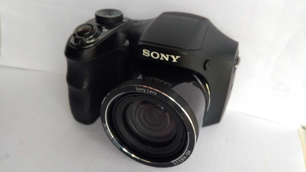 Фотоаппарат Sony CyberShot DSC-H200