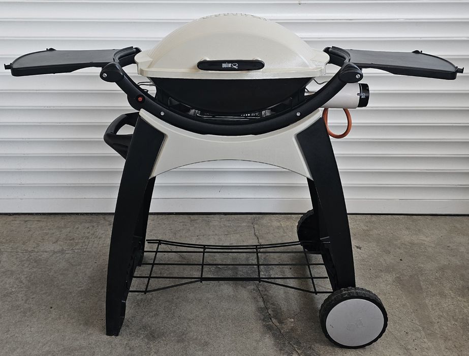 Газово барбекю WEBER