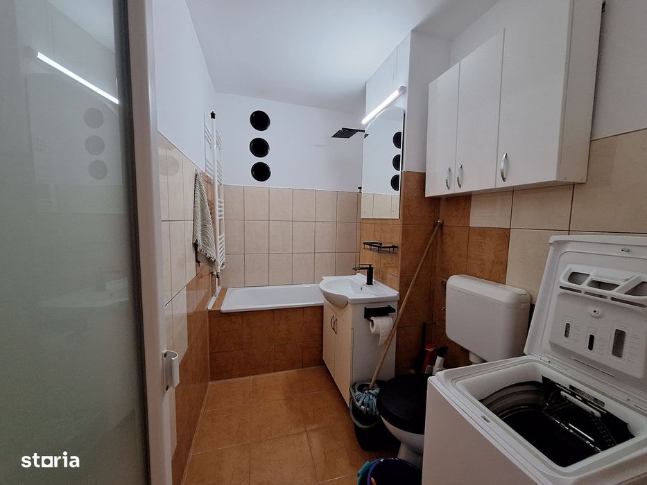 Apartament cu 1 camera-complet renovat-centrala proprie-38 mp utili-Fr