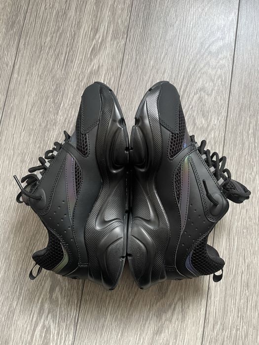 Adidași Dior negri, foarte comozi, stare foarte bună