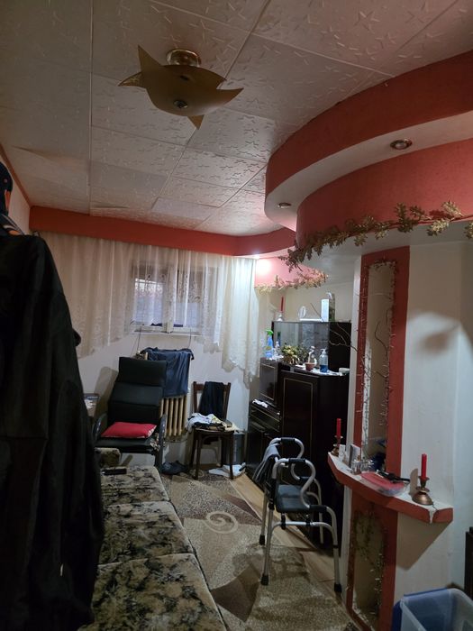 Apartament REȘIȚA de vânzare!