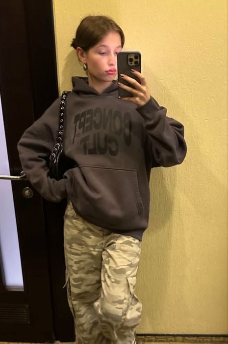 Продам худи , 5500