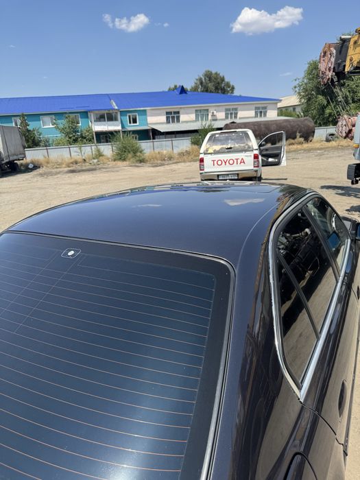 Продам BMW E38 730 живой Бумер